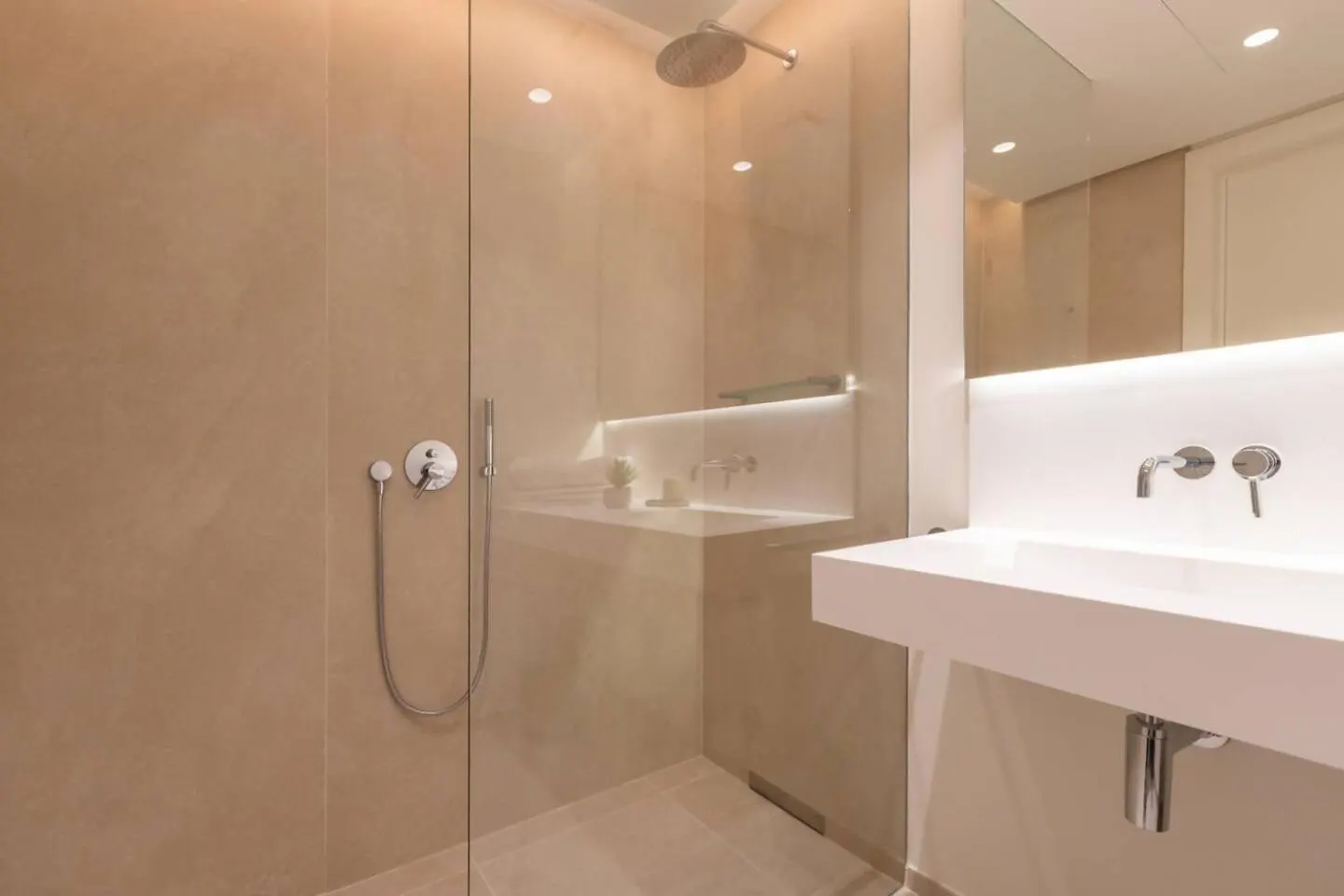 Hermoso Apartamento En Palo Alto Ojen 0*,  Spain